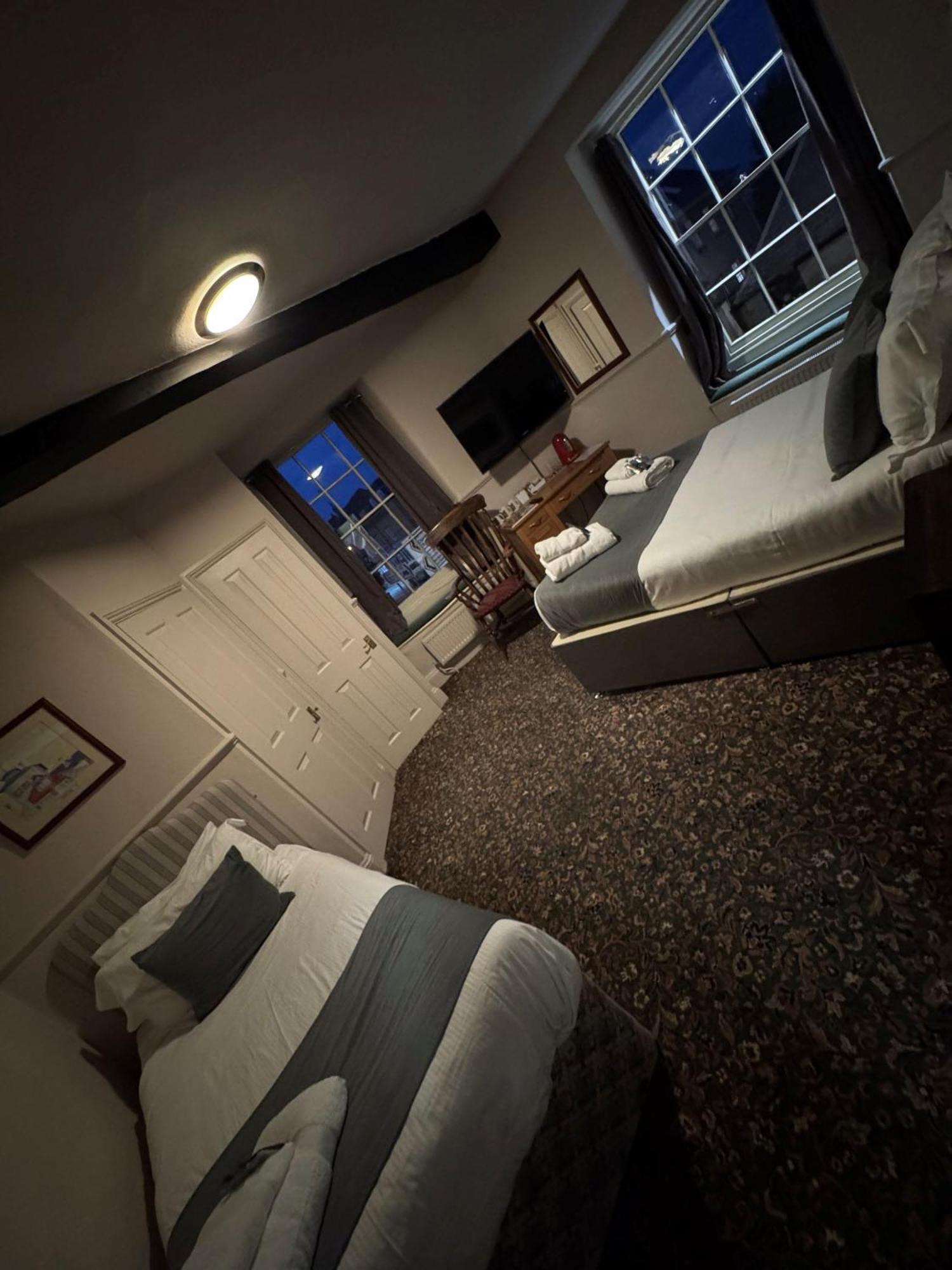 The Kings Arms Hotel Chipping Norton Zimmer foto