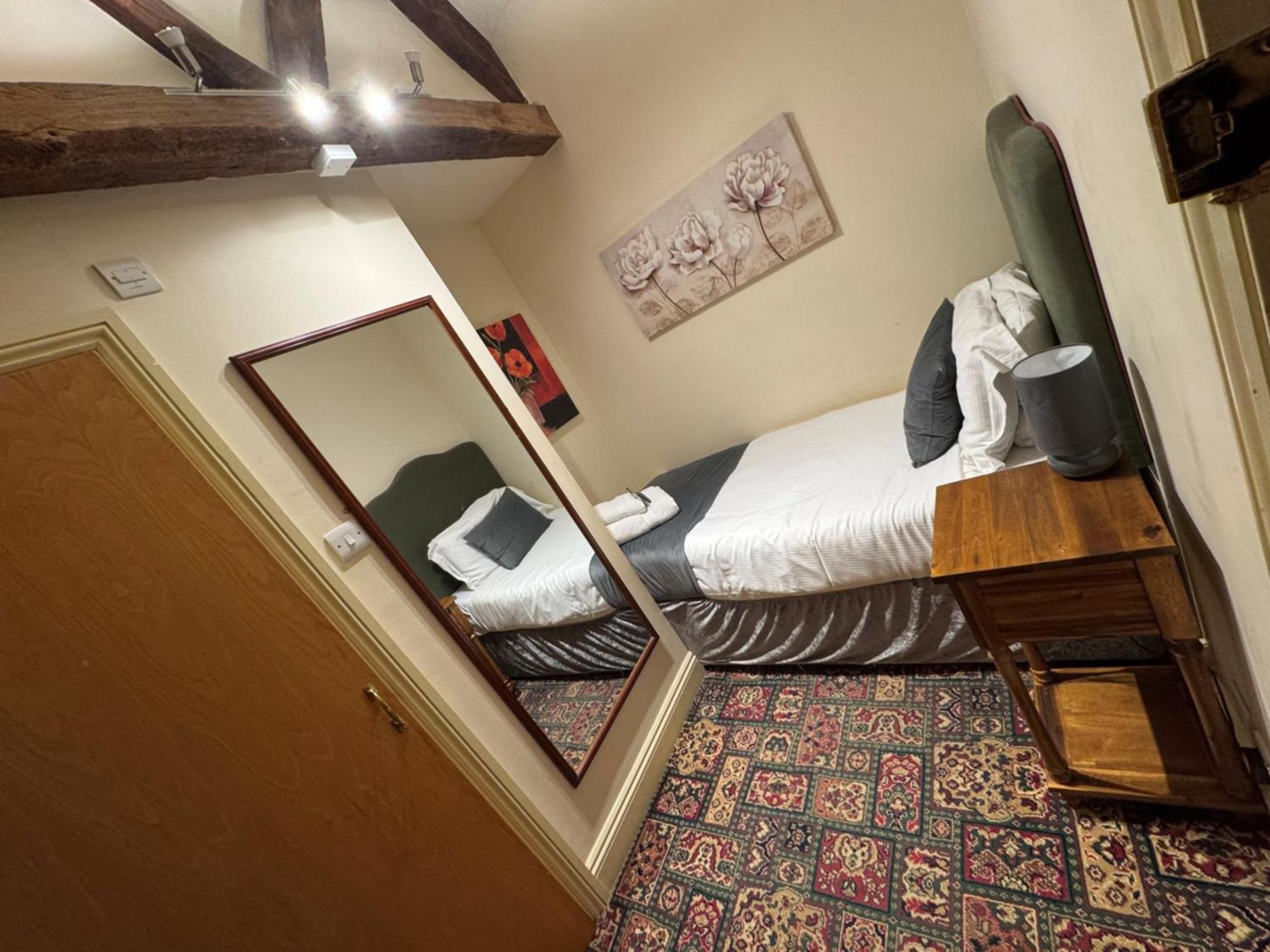 The Kings Arms Hotel Chipping Norton Zimmer foto